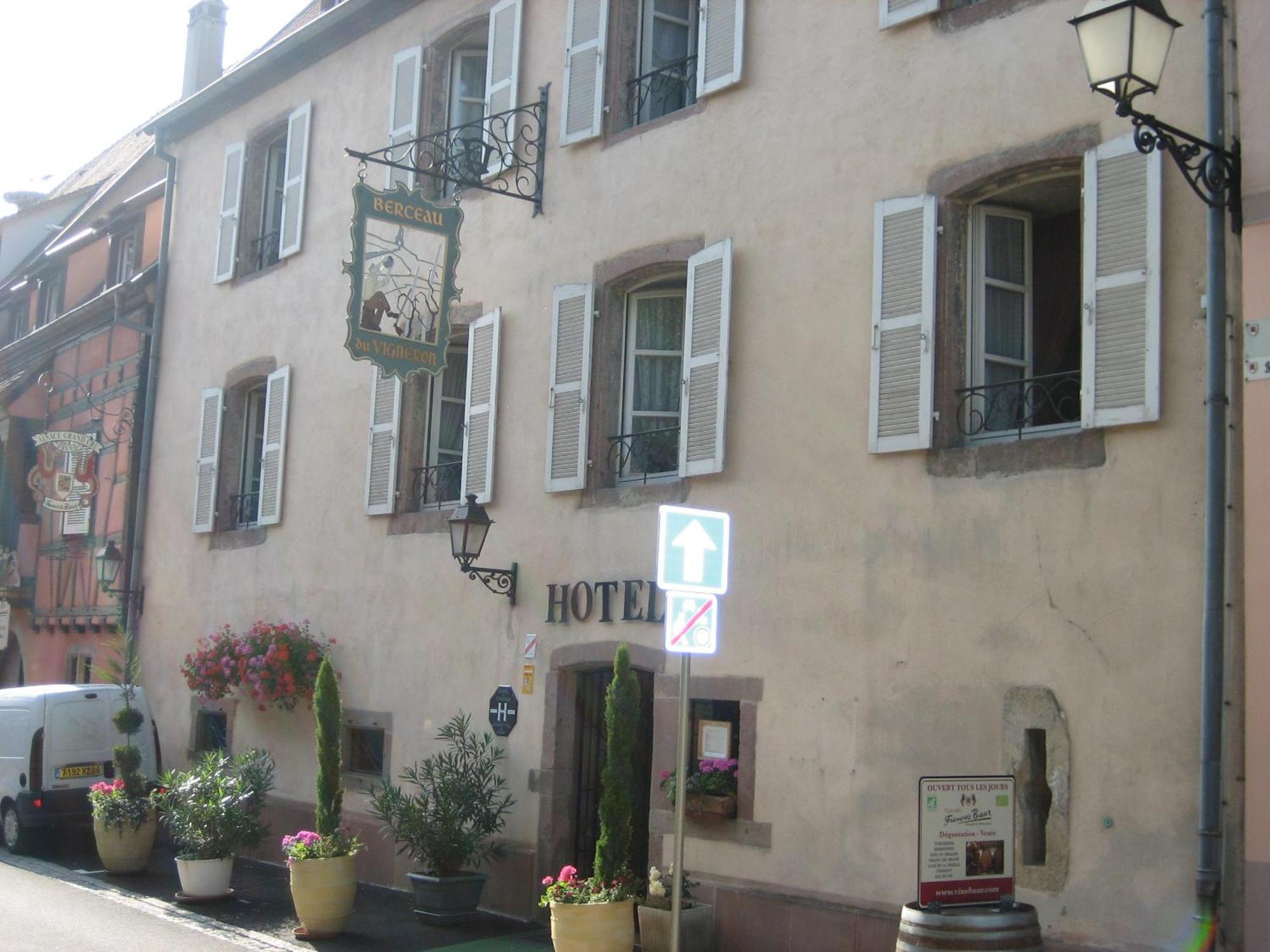 Hotel Berceau Du Vigneron Turckheim Exterior foto