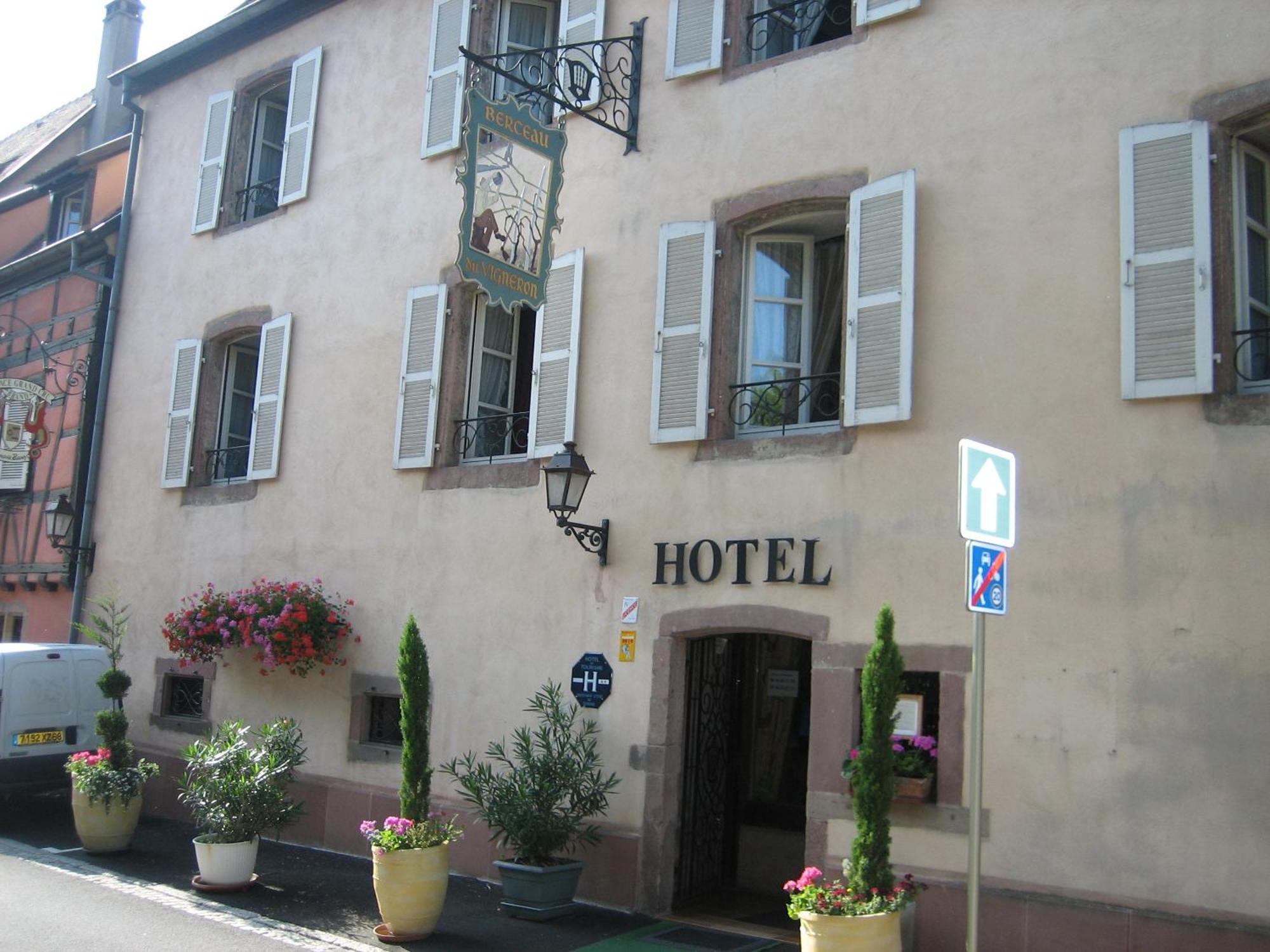 Hotel Berceau Du Vigneron Turckheim Exterior foto